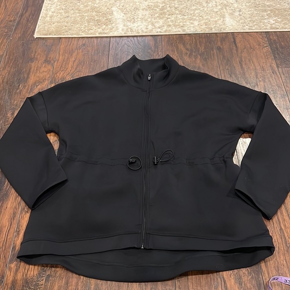 Sweaty Betty Tops - EUC Sweaty Betty Grace Zip Through black Jacket women's Size M